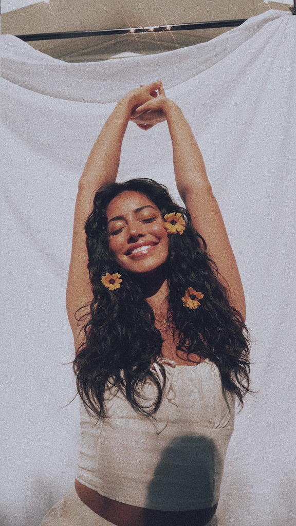 Sᴜɴғʟᴏᴡᴇʀ.🌻💛