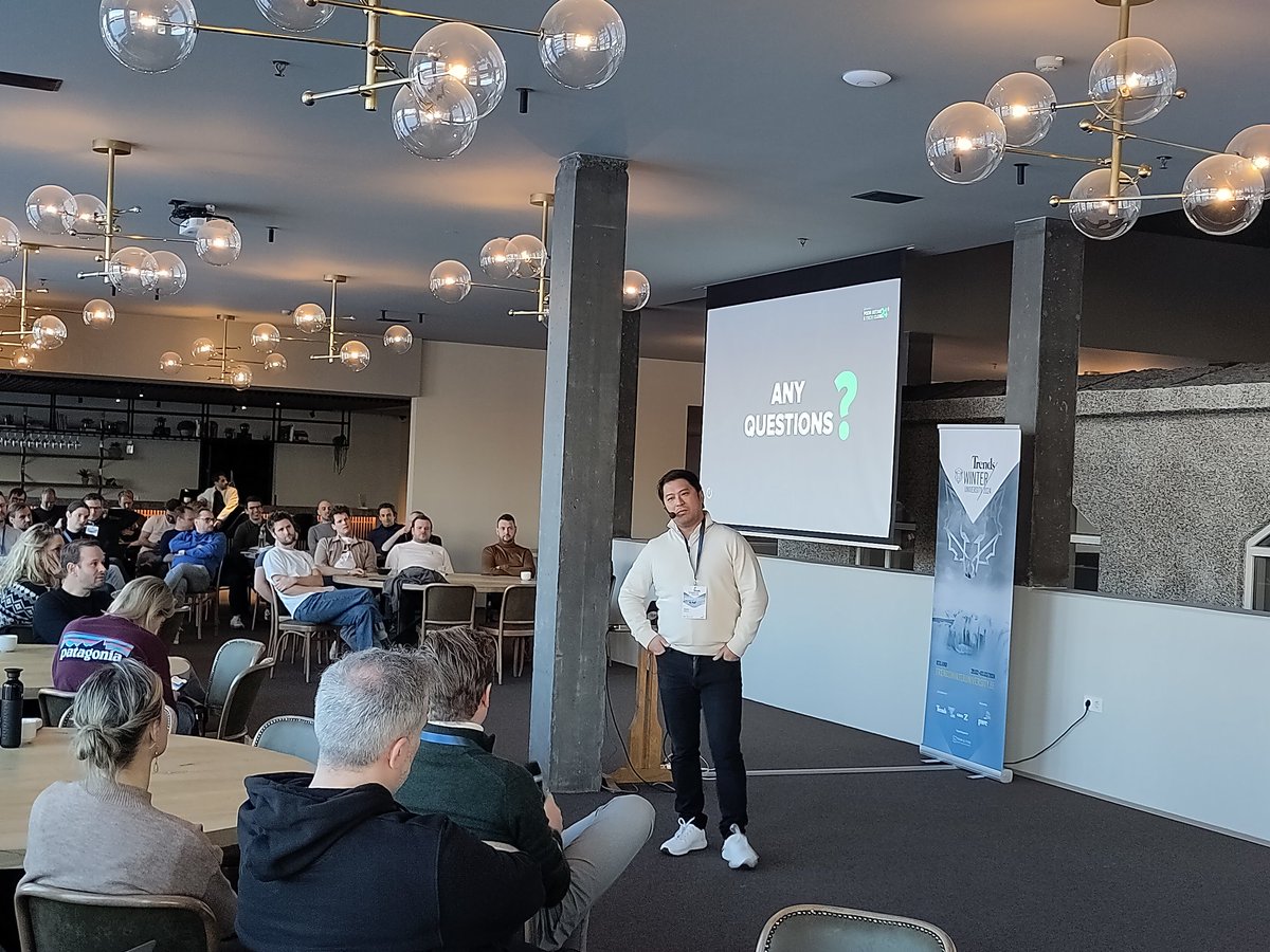 CEO #Deliverect Zhong Xu stressing the importance of celebrating successes and culture to grow fast #trendswinteruniversity