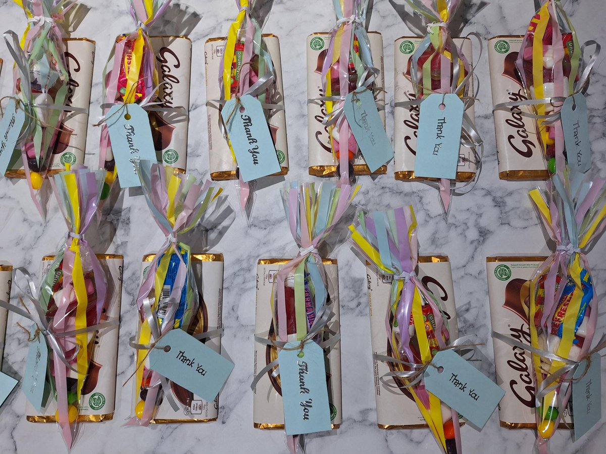 automatedintel's tweet image. 🎉Happy National Employee Appreciation Day! Huge thanks to all our fantastic @automatedintel team, we value your hard work!
We celebrated with sweet treats & a lovely lunch.😋🎓Congrats to William Lively & Blain McCormick on completing their degrees! 🍾#employeeappreciationday