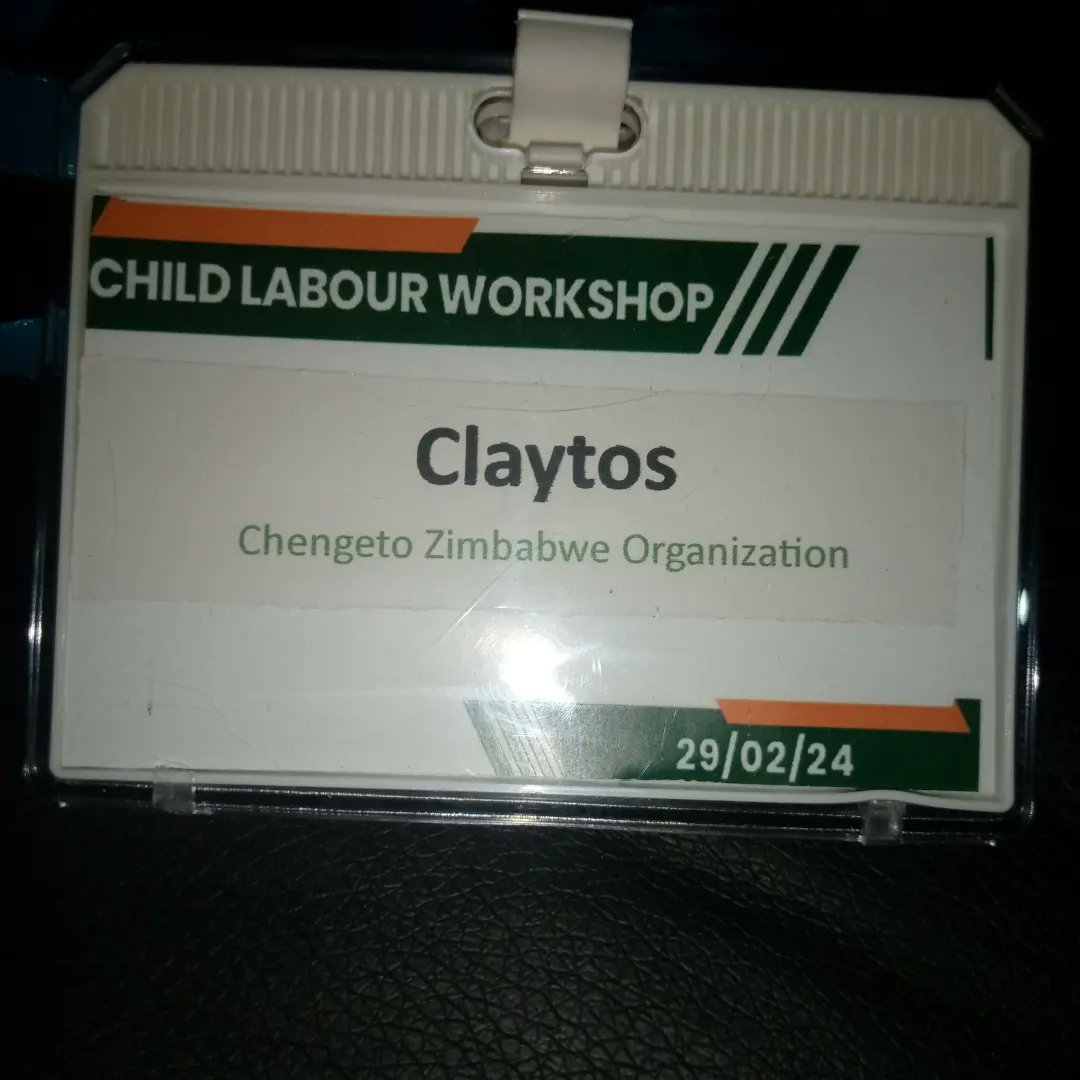 chengetozim's tweet photo. Yesterday  our very own @hey_claytos  attended workshop on #childlabor sponsored by #TIMB and @ECLTFoundation ,
All stakeholders are encouraged to mitigate child labor and protect their mental health

 #EndChildLabor #MentalHealthMatters #ChengetoZimbabweOrganization https://t.co/UVY9zjXFBt