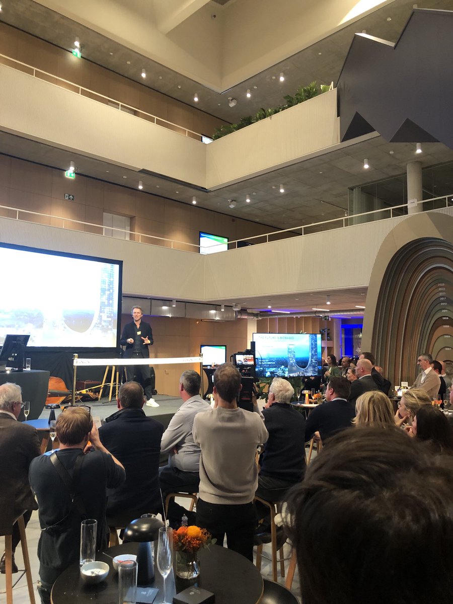 IstemaNV's tweet photo. Unilin Panels HQ gisteren officieel geopend. ⁦@IstemaNV⁩ ⁦@OyoArch⁩ @alheembouw #duurzame-meerwaarde @unilin https://t.co/tbQJdu2oE7