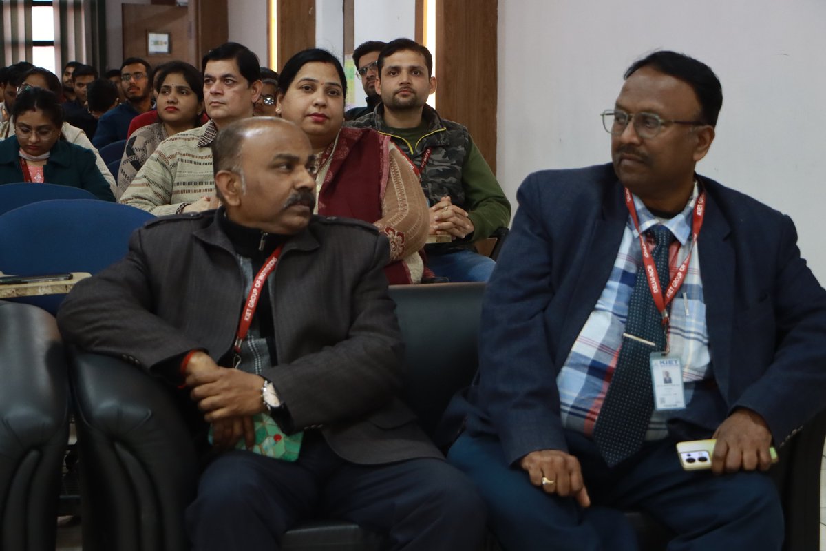 Kiet_edu's tweet image. To commemorate &apos;#National_Science_Day,&apos; IIC-KIET organized a #guest_lecture on February 28, focusing on the topic of &quot;How to write research papers effectively&quot;.

#KIETGroupofInstitutions #KIETGZB #kietengineeringcollege #KIET #AKTU #AICTE #InnovationCouncil #ResearchPaperWriting