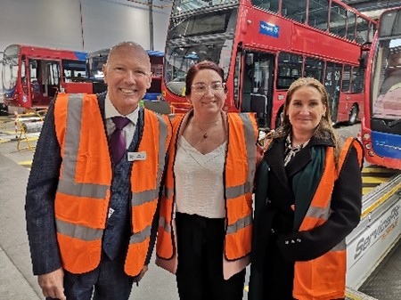 PeteJamiesonDWP's tweet photo. #Cheshire DWP Colin Billingsley met Mary and Lucy from @Abacus_UK at @WarringtonBuses depot working together to recruit and train new drivers. MfE and Warrington South MP also visited #Warrington JCP  to speak with staff and local employers about  support to help people into work https://t.co/JsgGaEsVNT