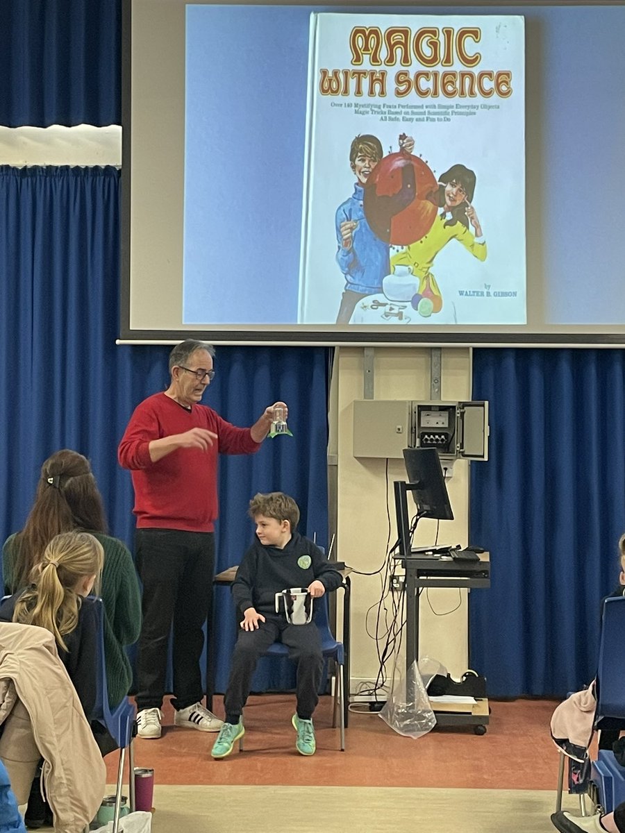 KS2 are incredibly lucky to be having a magical experience with the brilliant author Ross Welford today! He will be around at the end of the day to sign books in the office/hall area (location weather dependent).