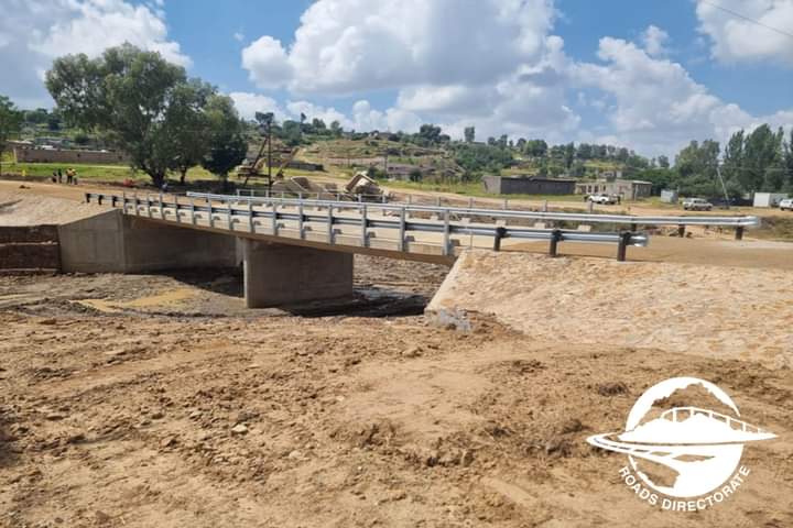 COMPLETED: JIMISI-AU BRIDGE OPEN TO TRAFFIC 

Communities of Ha Jimisi and Ha Au and surrounding villages can now safely travel and access essential services, marking a significant improvement in their quality of life.

#roadsdirectorate 
#creatingaccess 
#ConnectingCommunities