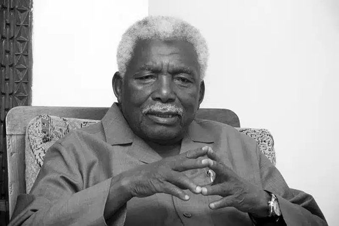 YoungDiplomatT's tweet photo. On behalf of the Young Diplomats, we express our deepest condolences on the passing of former President of the United Republic of Tanzania, Ali Hassan Mwinyi. 

Our thoughts are with his family and the people Tanzania during this difficult time. 

#RIPMzeeMwinyi  🇹🇿❤️💛🙏 https://t.co/egeoZQK0iH