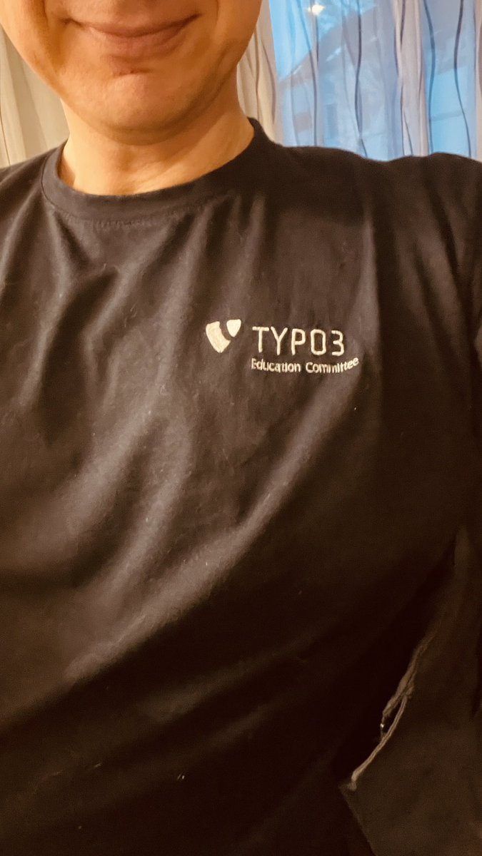 Almost on my way to #webcampvenlo   🚀 Looking forward to see #typo3 community again, contribute and learn new stuff 👨‍🎓💻