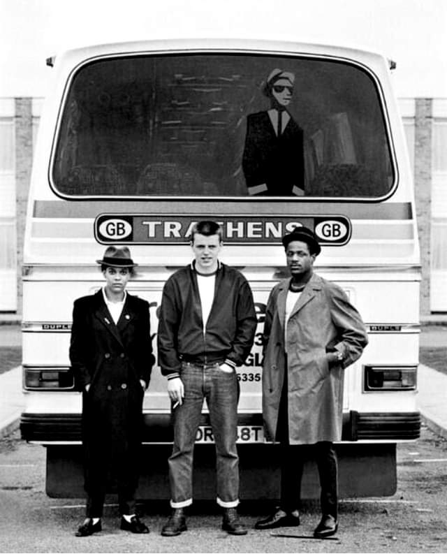 BSkansoul's tweet photo. Pauline Black (The Selecter), Suggs (Madness) and Neville Staple (The Specials) behind their tour bus at start of Two Tone Tour in Brighton, October 1979 - Photo by Chalkie Davies.
Rock N Roll redux.
.
#2tone #theselector #madness #thespecials #paulineblack #suggs #nevillestaple https://t.co/TahqSXaZMU
