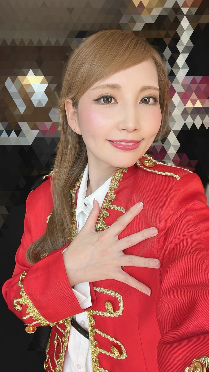 東洋ショー10日間ありがとうございました！✨
そして今日から3月10日まで新宿ニューアートに出演させていただきます✨
すぐにSNSを忘れてしまうので習慣化させなければ💦
演目は
1.3回目→新作
2回目→デビュー作
です！
新宿で待ってますね❤️
#新宿 #ストリップ #AV女優 #ダンサー #新宿ニューアート