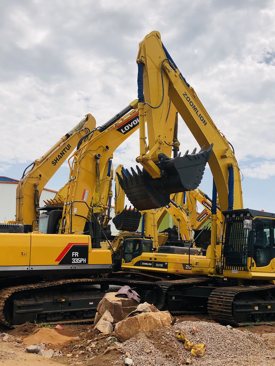MNambwayo's tweet photo. @wekesa_amos @Ugandalodgesltd Anything heavy machinery or equipment 
WhatsApp or call +256775951347 https://t.co/GpuQ9Iefds