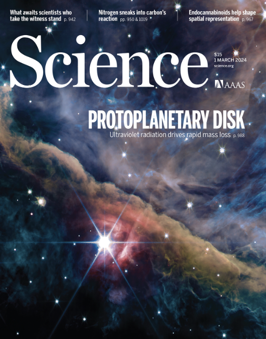 TomHaworthAstro's tweet photo. A piece on our paper published today in @ScienceMagazine , we got on the front page! 

Led by Olivier Berne from, we study mass loss from a unique externally photoevaporating planet-forming disc that is beautifully consistent with my models

https://t.co/Je52RzhVFk https://t.co/mKmrJIYveC