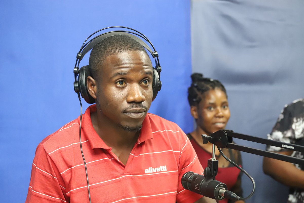 unescoROSA's tweet photo. #education as a prime driver of socio-economic advancement, uses #radio to enable #learning to take place anywhere and everywhere, thus ushering a #classroomwithoutwalls.
@unescoROSA is prioritizing the promotion of #communityradios for the attainment of the #SDGs in #Africa. https://t.co/ZAz9h2knQP