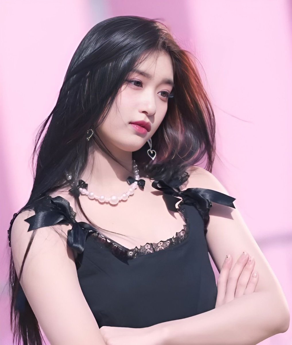 <a href="/hi5officialx/">ไฮไฟว้</a>