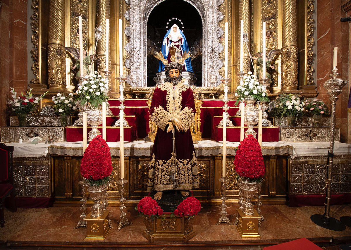 Hdad_Macarena's tweet photo. CULTOS | Hoy, primer viernes de mes, nuestra Hermandad celebrará misa en honor al Señor de la Sentencia, a las 20:00 h. 

El Señor estará en besamanos durante toda la jornada. 

📷 Antonio R. Beltrán https://t.co/0kpSljyXM7