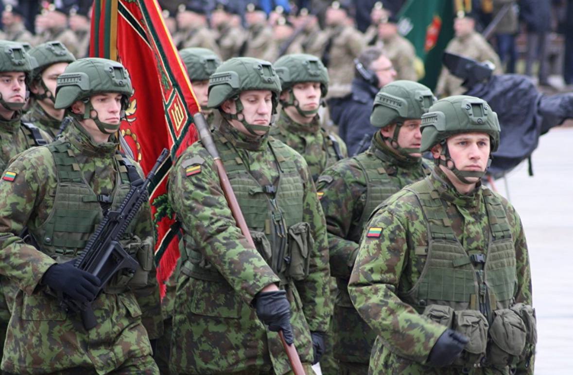 elisamariastel1's tweet photo. 4 paesi NATO sono pronti a inviare le loro truppe in Ucraina.

L’idea è stata sostenuta da Francia, Estonia, Lituania e Paesi Bassi. 

Il primo ministro estone ha dichiarato: “Dobbiamo fare di tutto affinché la Russia perda”.

Inoltre, sono pronti a inviare i loro militari per addestrare le folle ucraine.