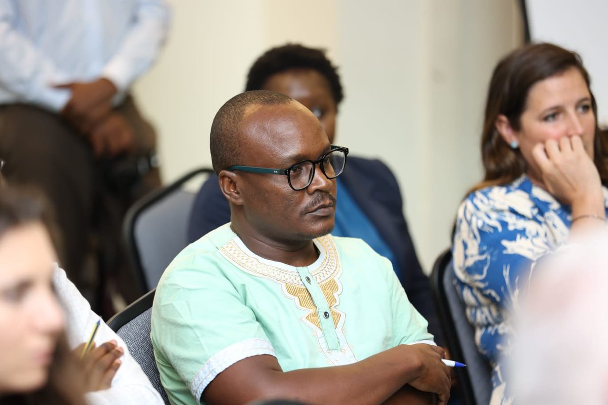 The way to go - #CircularEconomy! 
Our team <a href="/giz_gmbh/">GIZ</a> #Kenya facilitated the #foodsystems #B2B track during the #LoopForumKenya! The event featured companies using waste like  #compost, #biogas &amp; more! Excited to explore innovative solutions for more #circularity in food systems!