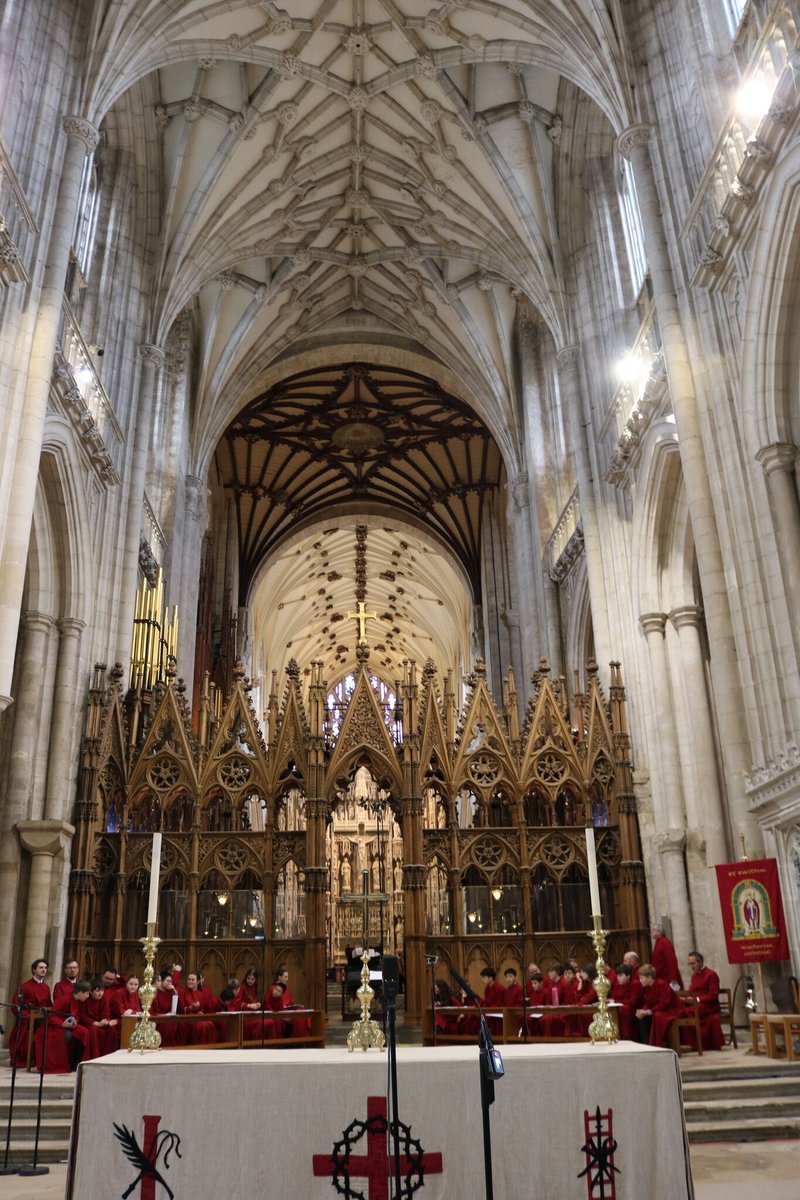 #BehindTheScenes 📷 On Wednesday the Cathedral Choir broadcast Evensong live on @BBCRadio3 . You can listen again on Sunday 3rd March at 3.00pm or at any time on @BBCSounds here: bbc.in/3V0XOeY