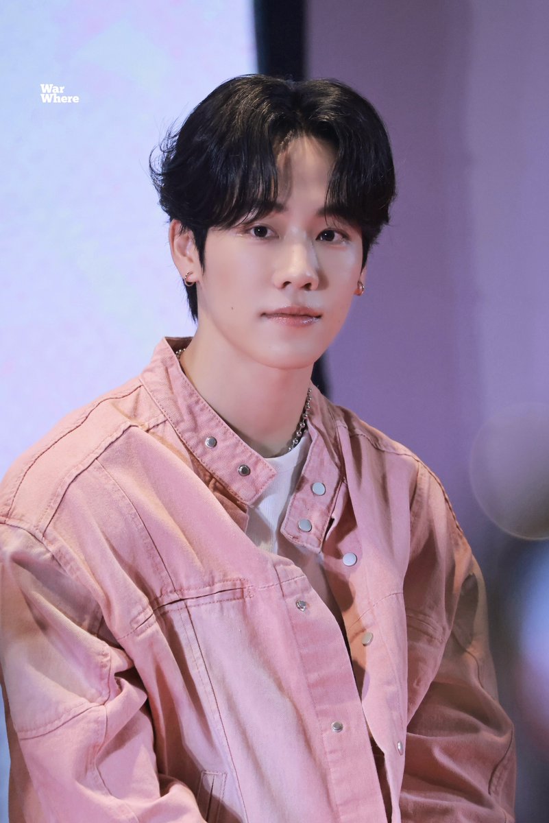 𝐖𝐚𝐫𝐖𝐡𝐞𝐫𝐞 tweet media