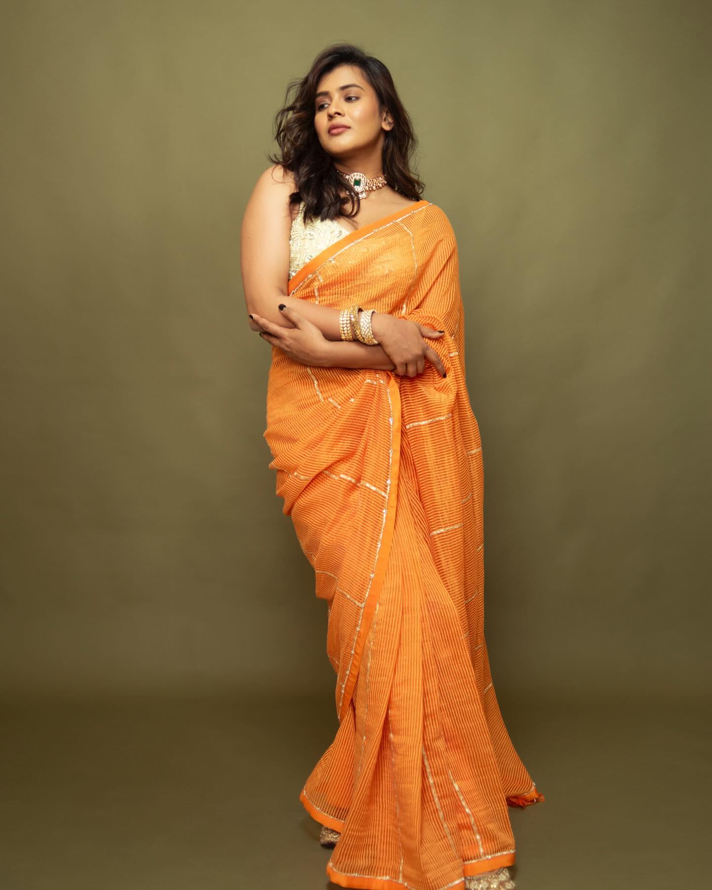 GHkTxFjbEAAg1CW?format=jpg&name=large