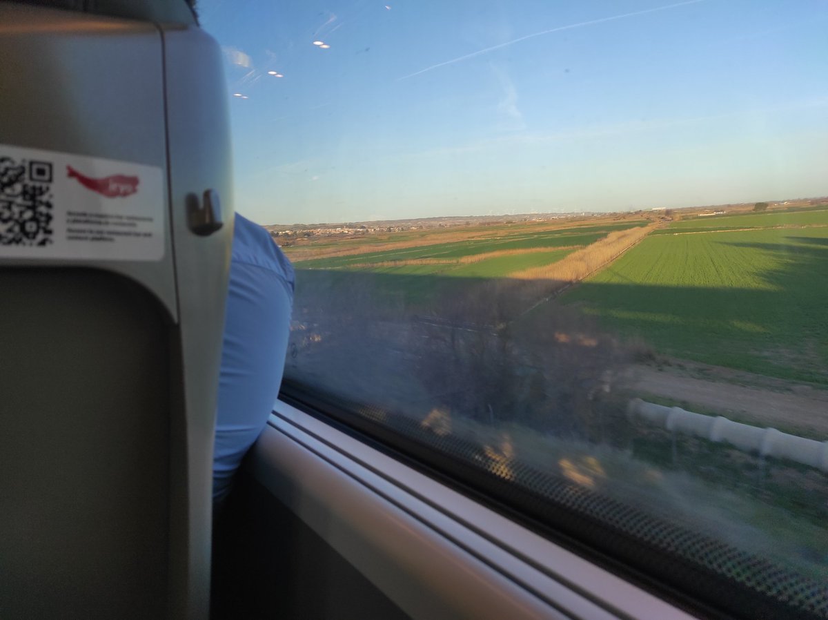mgtvalles's tweet photo. Camí de Madrid per assistir a les IV Jornada Científica de Disfunción Intestinal on @CominMireia presentarà l'App #DiariIntestinal dissenyada a @IGuttmann i millorada juntament amb @vallhebron. #Treballenequip #Treballcol·laboratiu. https://t.co/vZPVp1pomI