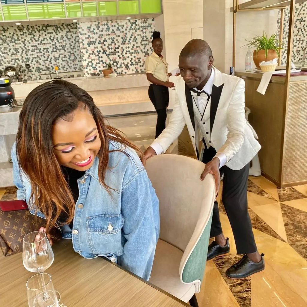 SignsTvKenya's tweet image. Light moment as media personality Betty Kyalo goes on a dinner date with musician Stevo Simpleboy
#BettyKyalo #Stevosimpleboy #Aoko #PresidentSamiaSuluhuHassan #MosesKuria #cabinetreshuffle #MorganFreeman #LSKElections