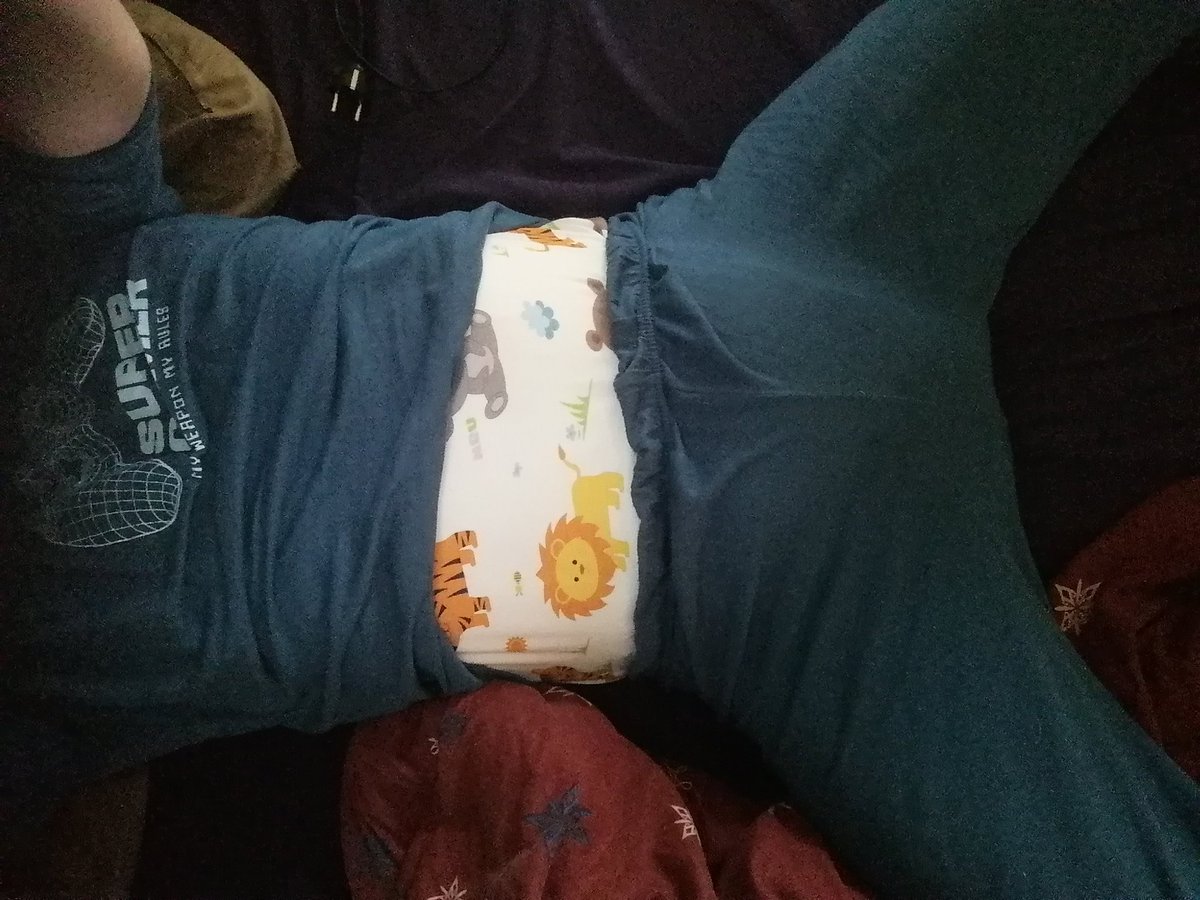 NewboyAbsl's tweet image. Always happy that the bodysuit keeps my diapee in place when it's si full.
#diaperboy
#abdl 
#mdlb