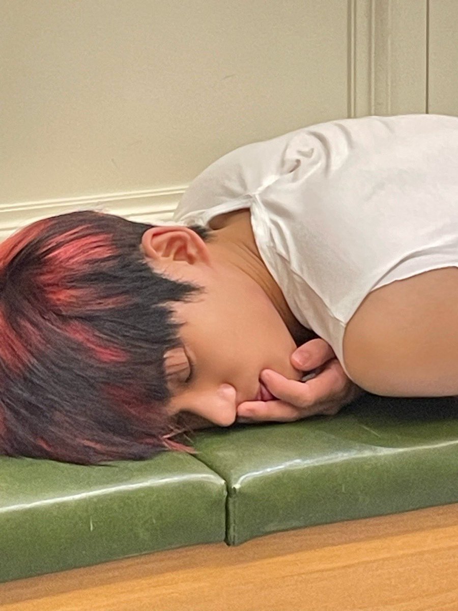 EVNNE_official's tweet image. 생일 축하해 우리형🩵
내가 사랑한다😘

#EVNNE #이븐
#지윤서 #JIYUNSEO