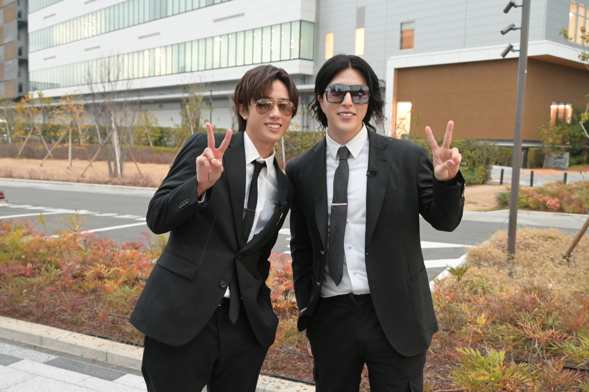 Snow Man #阿部亮平＆ #ROLAND “立入禁止コンビ”が世界最大級の通販