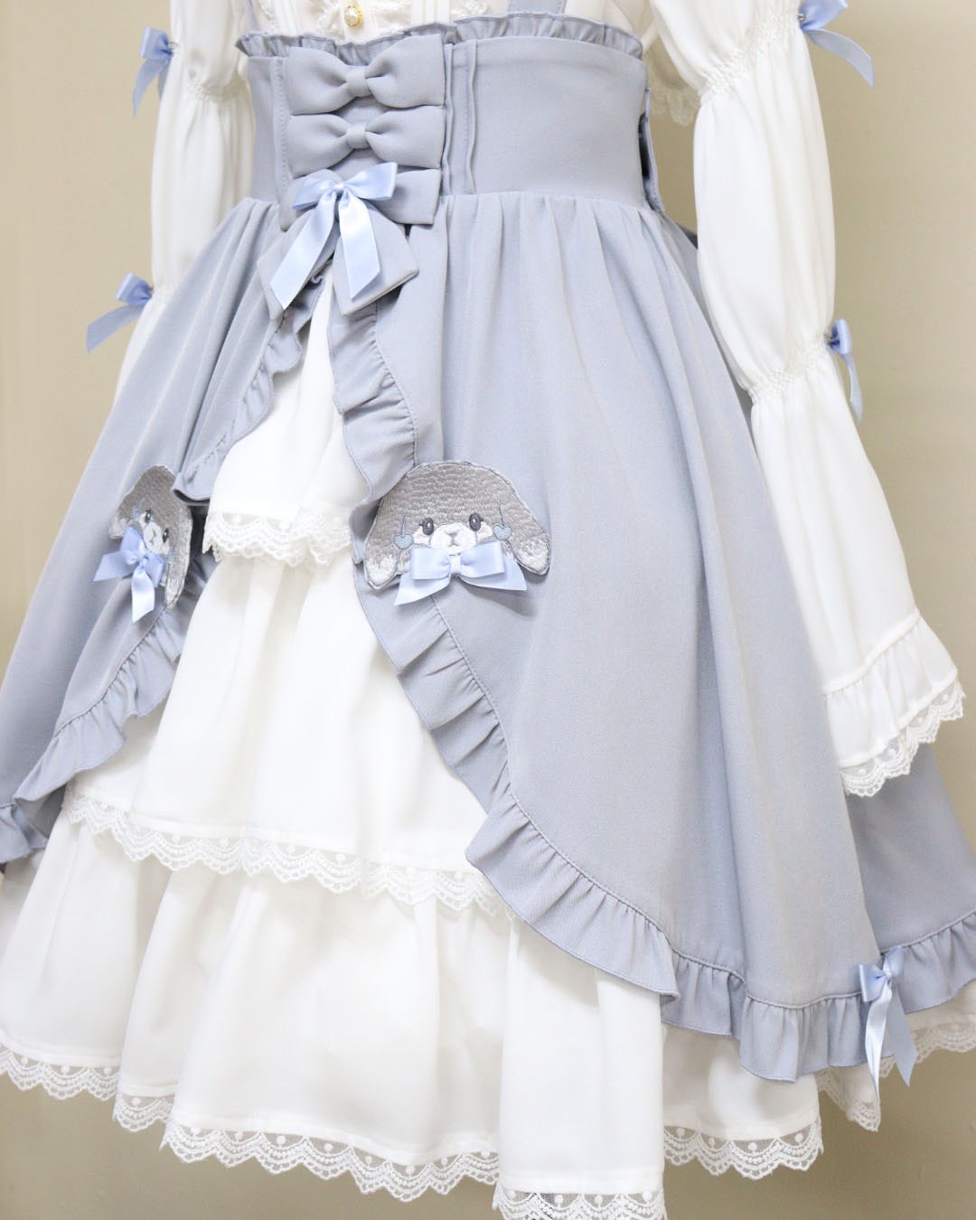 Ribbon Ribbon Bunnyフリルレイヤードスカート　ブラウス Ribbon Ribbon Bunnyフリルレイヤードスカートブラウス