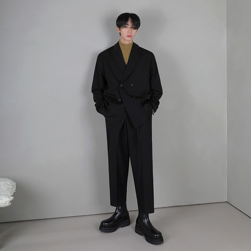 selca_shop's tweet photo. 【 MEN'S SELCA 2024 Spring Collection 】

✔︎Vintage Design Tailored Jacket
( black )
¥13,000

メンズ向けのヴィンテージデザインのテーラードジャケットは、クラシックなスタイルとモダンなエッセンスを見事に融合させた一着です。
細部にまでこだわったデザインと縫製が特徴で、洗練された雰囲気を漂わせます。

▼MEN'S SELCA SHOP▼
https://t.co/Rcfs4KOD7u

 #SELCA #韓国ファッション #メンズセルカ
