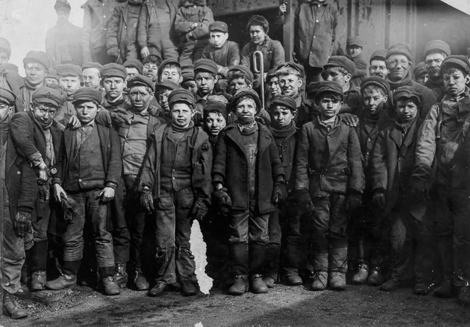 Breaker boys employed by the Pennsylvania Coal Company, 1911.