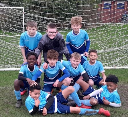 We finish the week on a high with Willow Primary Tuffley who played against Barnwood Primary School and won! 😀⚽️If you want to role where you can really make a difference with the best people and great benefits then look no further! 👉 mynewterm.com/trust/Sand-Aca… @TuffleyRoversFC