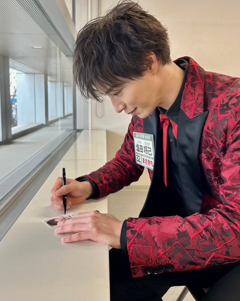 SHOW-WA　ベルク当選品　直筆サイン入り写真全6種セット 新品　即発送 ベルク(Belc)🅱️ on X: 