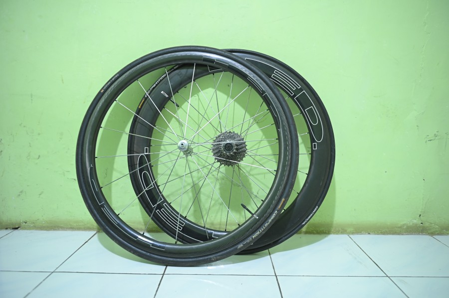 goodnyght's tweet photo. WTS: Hed Jet 4 & Hed Jet 6 (rear), Rimbrake, Tubular, Tanpa sproket ya genks.
.
Harga: 15jt aja sepasang
.
#fnfjb #hedjet
.
Link: https://t.co/baCHK2hEiy https://t.co/S4AjJk3U5D