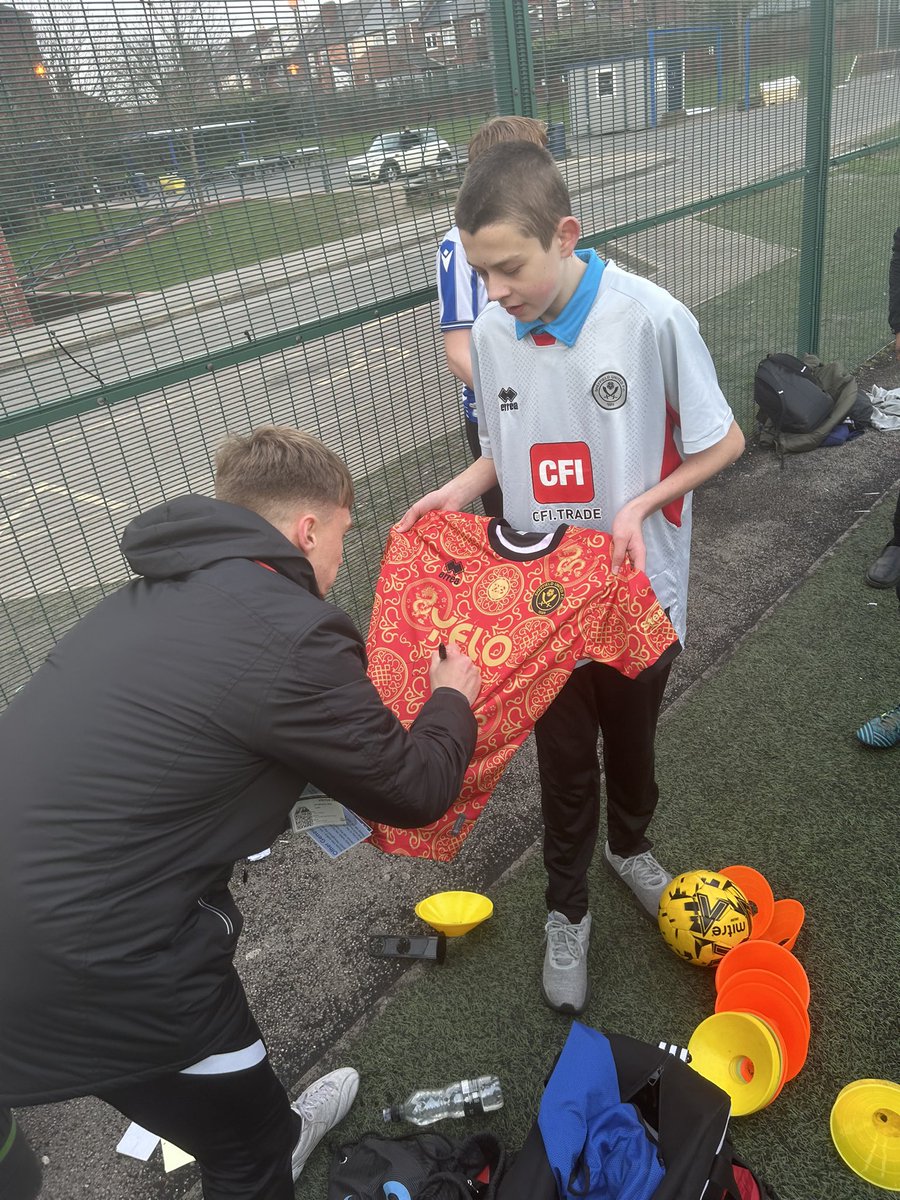 We were delighted to welcome Ben Osborn to FPA as part of his work with Elite Football Development. He delivered a football coaching session to 34 students. It was a great opportunity for our students to learn from a Premier League footballer. @EliteFootballD1