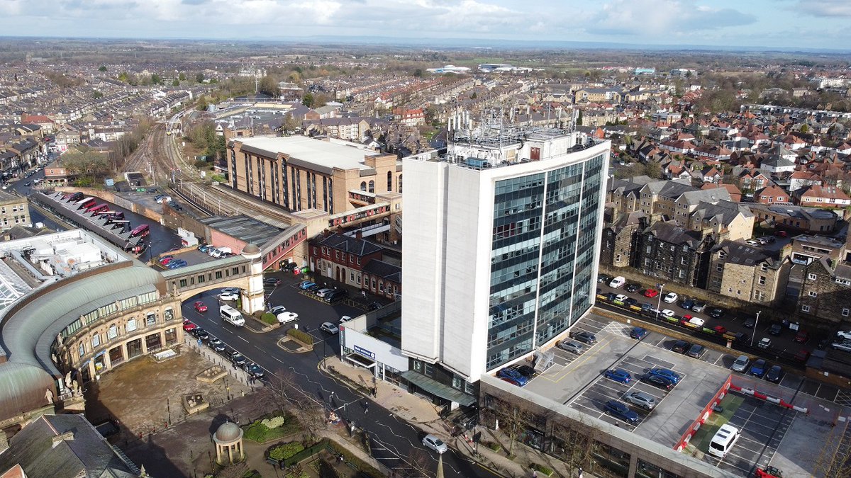 Property company @RushbondPLC has acquired a landmark office building in the centre of Harrogate insidermedia.com/news/yorkshire…