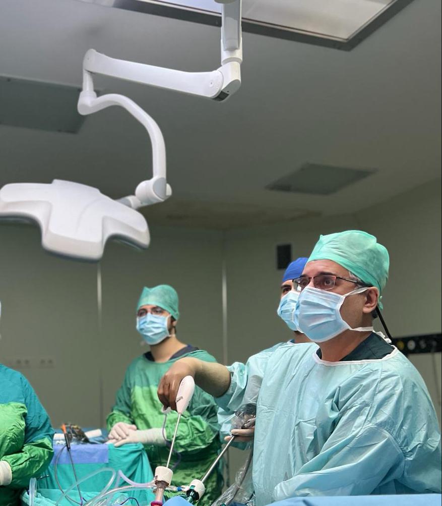 Gaziantep Üniversitesi Kahraman Eruslu Böbrek Hastanesi'nde gerçekleştirdiğimiz çapraz nakil operasyonlarıyla, hastalarımıza sağlık ve umut kapılarını aralayarak, hayatlarına dokunmaya devam ediyoruz.
#böbreknakli #bobreknakli #kidneytransplant