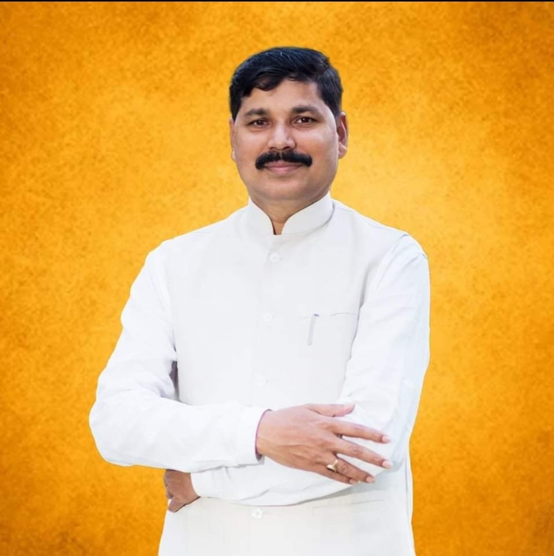 Nilmoni Deb (Modi Ka Parivar) tweet media