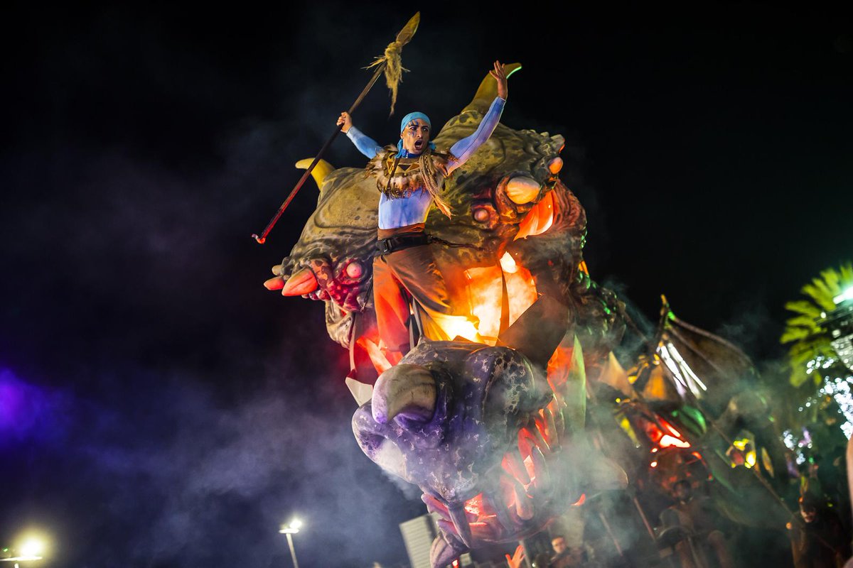 VisitMonaco's tweet image. This weekend sees the culmination of two unique events on the French Riviera: Nice Carnival and the 90th Fête du Citron in Menton. 

Monaco is right in the middle, making it the ideal base from which to visit both! 

#VisitMonaco #CarnavalNice #FêteDuCitron