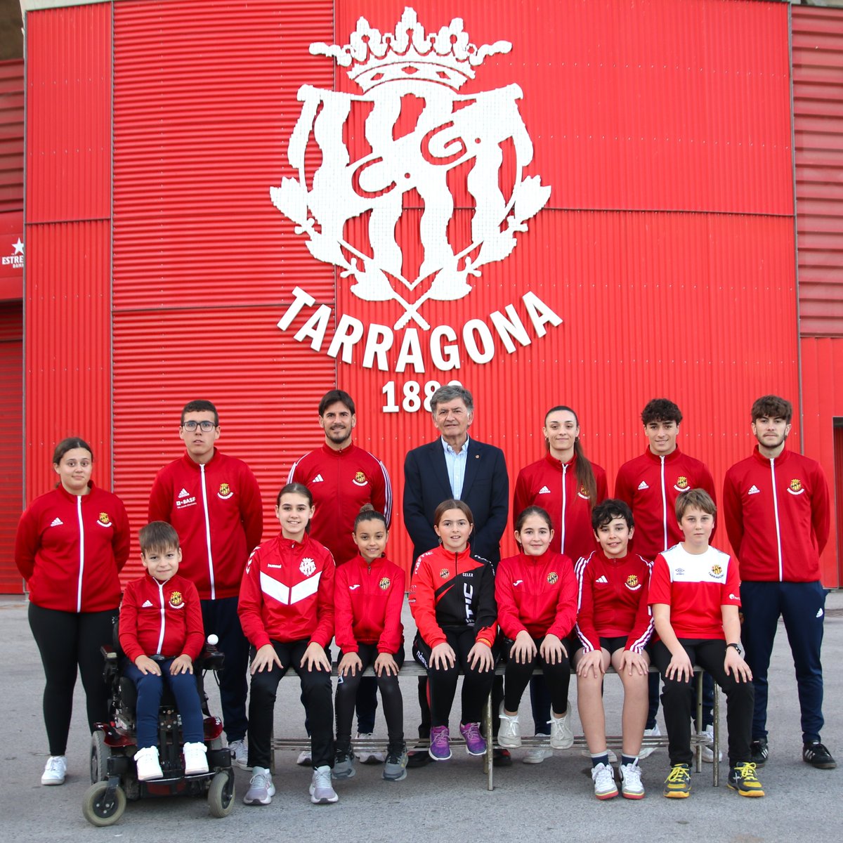 🌟 𝟏𝟑𝟖 anys del Cʟᴜʙ Gɪᴍɴᴀ̀sᴛɪᴄ ᴅᴇ Tᴀʀʀᴀɢᴏɴᴀ 🌟

🔴⚪ El degà dels clubs de l'esport està d'aniversari

lc.cx/Q3UU3k
#SentimenTarragoní