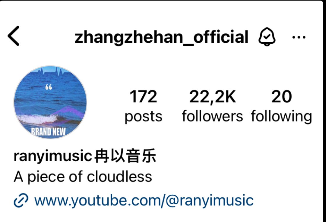 ZhangZhehanFan's tweet photo. OMG Ranyi changed their account name to Zhang Zhehan Official 💙💙💙 

https://t.co/KmumUy2L6M

20240301 

#ZhangZhehan
#ZZH #张哲瀚 
#TheRealZhangZhehan https://t.co/6425Qc8lF5