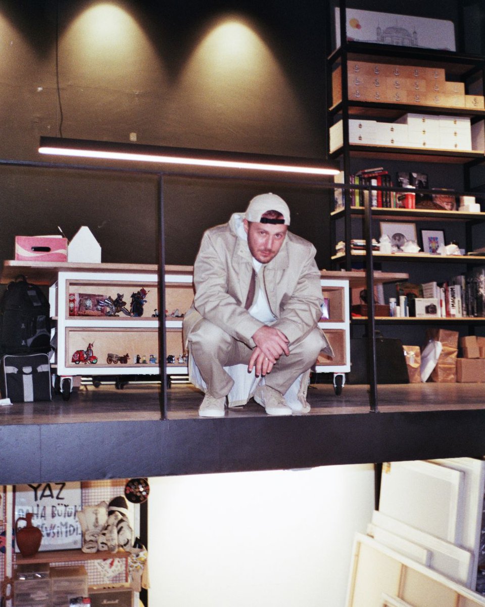 Meet the latest Good People of vitruta member Sina Ateş!
Explore more on vitruta.com/blogs/mag/sina…
#vitruta #vitrutacom #GoodPeopleofvitruta