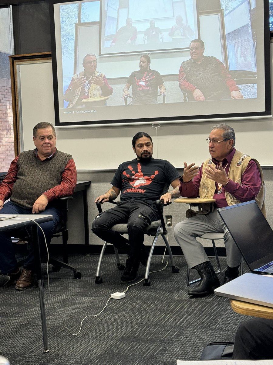 Honored to learn from @shoshonelder (Darren Parry), Carl Moore and Virgil Johnson in our Great Salt Lake Collaborative & @UofUHumanities journalism class. Thanks you for sharing your wisdom and time to help student journalists incorporate cultural respect in their reporting.
