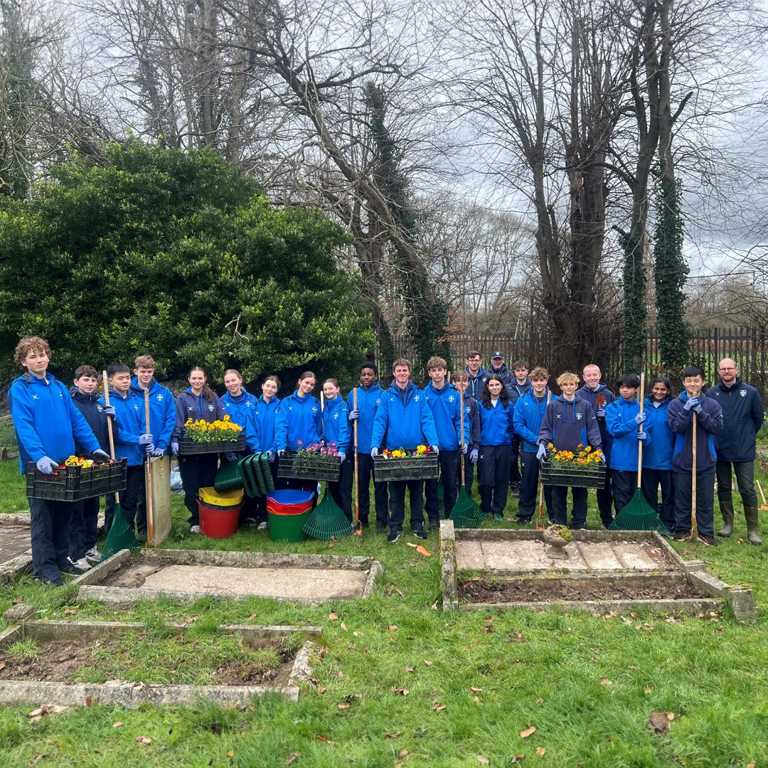 Our pupils have continued their volunteering work at St Stephen’s Church. They have been clearing away weeds, planting perennial plants and replenishing soil beds to introduce some colour and make it a quiet area for the parish to reflect in. #canterbury #education