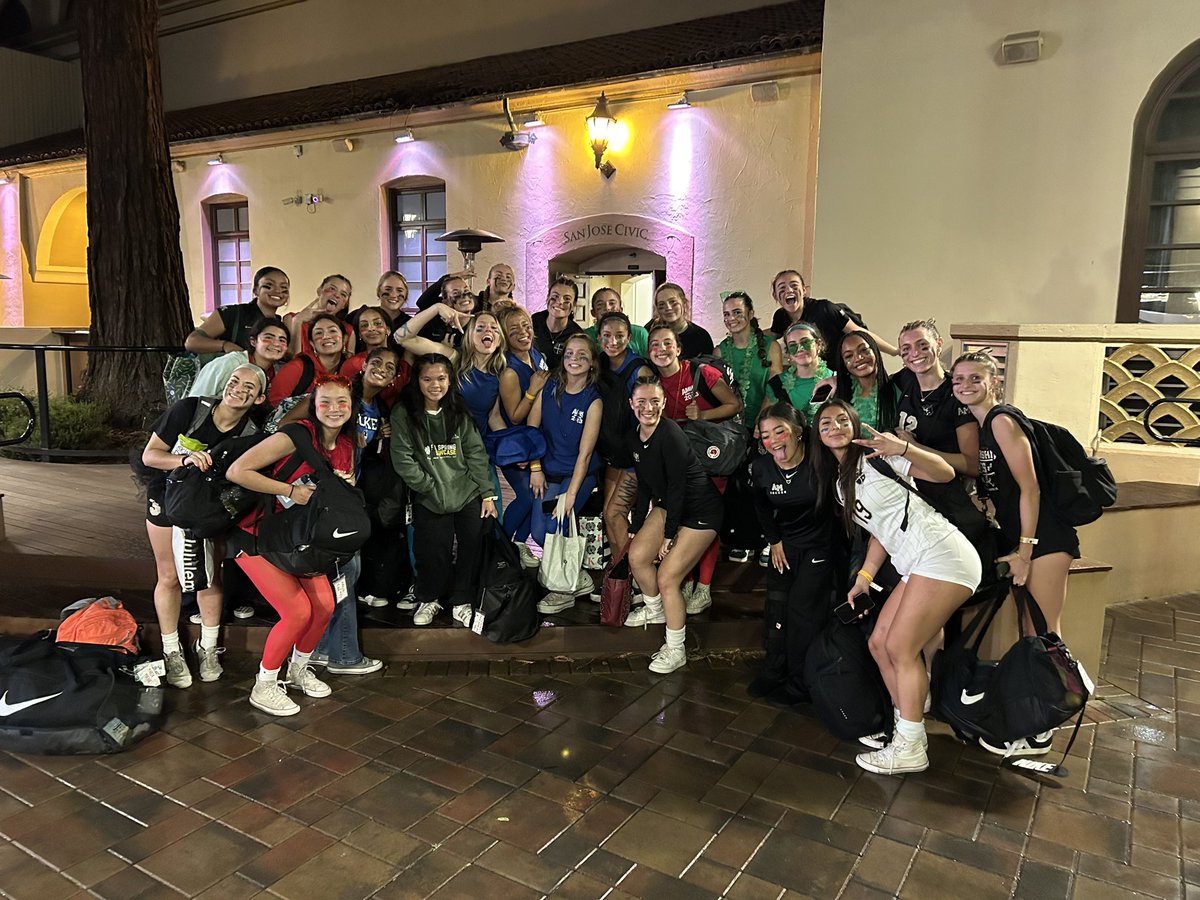 AMHS Women's Soccer (@mittywsoccer) on Twitter photo Match 23- 3 second half goals put paid to the <a href="/CIFState/">CIF State</a> D1 semifinals as the Monarchs defeated <a href="/sfhsathletics/">Saint Francis HS</a> . Murphy Walsh scores a brace in 9 minutes, while Kiki Vostermans notches the 59th minute winner. Final from Mountain View… <a href="/mittywsoccer/">AMHS Women's Soccer</a> 3 <a href="/sfhsathletics/">Saint Francis HS</a> 3 Match 23- 3 second half goals put paid to the <a href="/CIFState/">CIF State</a> D1 semifinals as the Monarchs defeated <a href="/sfhsathletics/">Saint Francis HS</a> . Murphy Walsh scores a brace in 9 minutes, while Kiki Vostermans notches the 59th minute winner. Final from Mountain View… <a href="/mittywsoccer/">AMHS Women's Soccer</a> 3 <a href="/sfhsathletics/">Saint Francis HS</a> 3