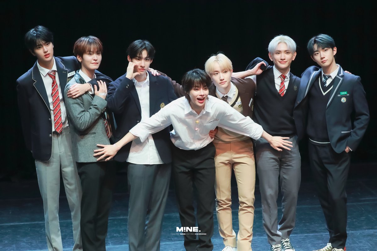 Mine_423's tweet photo. 우리 템페스트 2주년을 축하해용!!!🎉

앞으로도 잘 부탁해!!

#TEMPEST #템페스트
#한빈 #형섭 #혁 #은찬
#LEW #화랑 #태래 https://t.co/KGGDHYdhAn