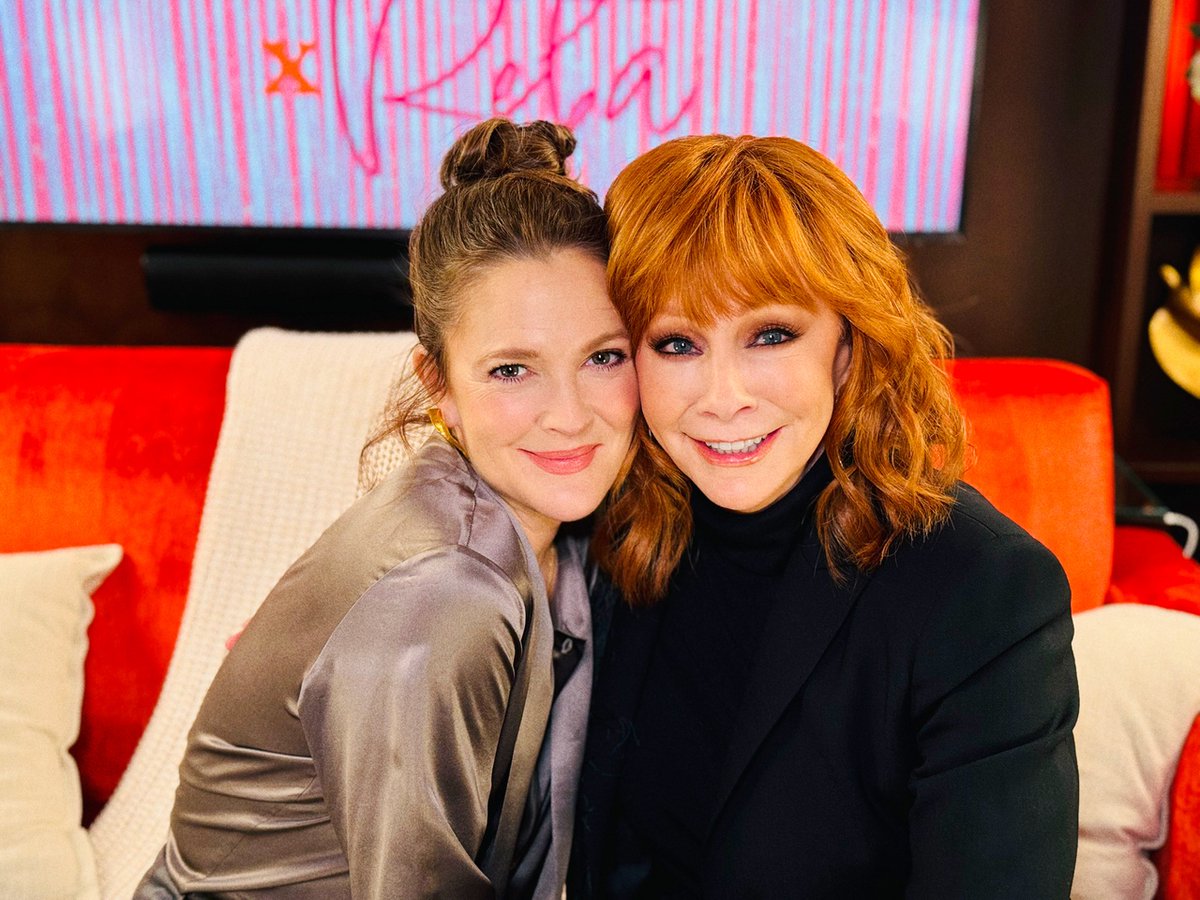 reba's tweet image. Tune in to @TheDrewBarrymoreShow today on @CBS! #NotThatFancy