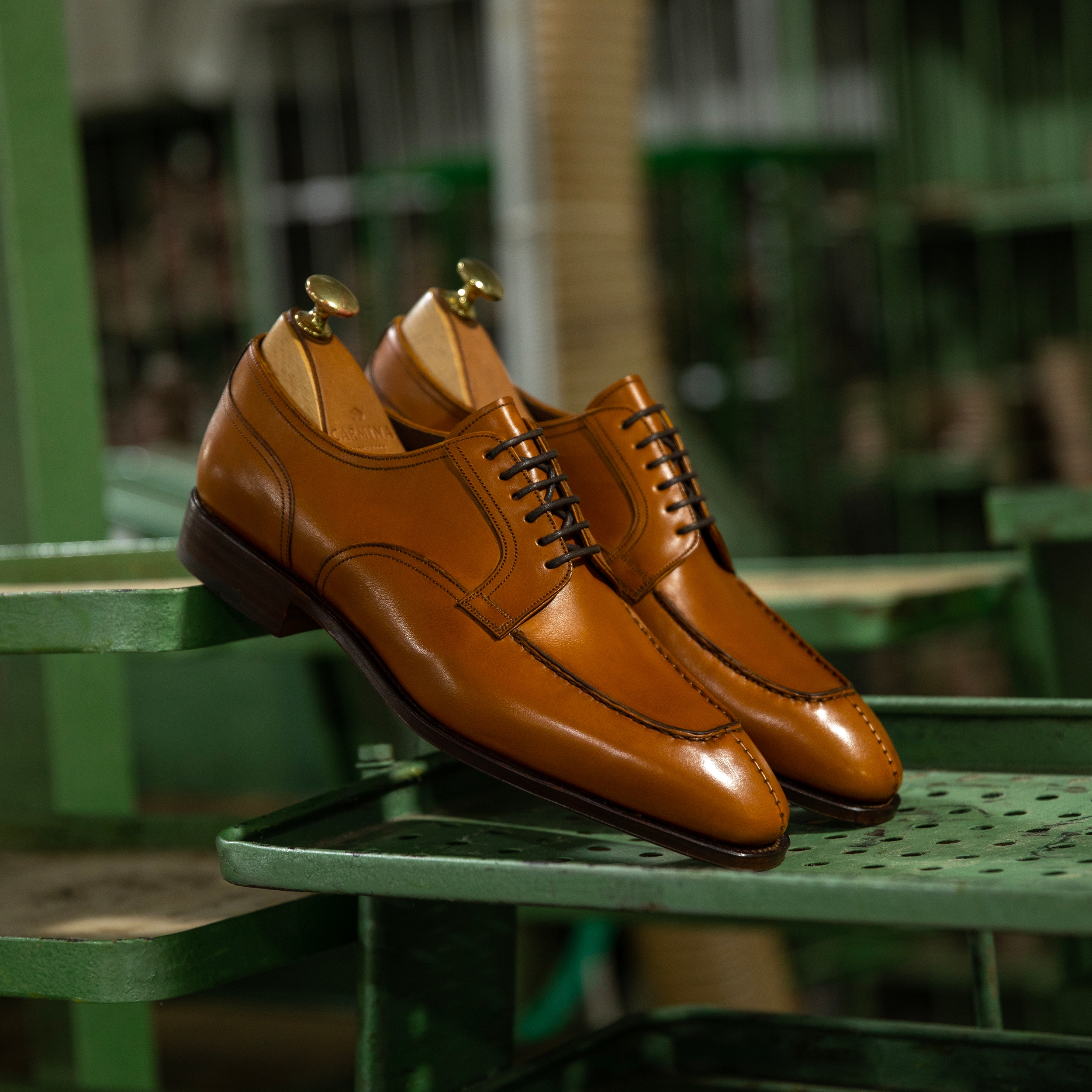 Carmina split toe hot sale