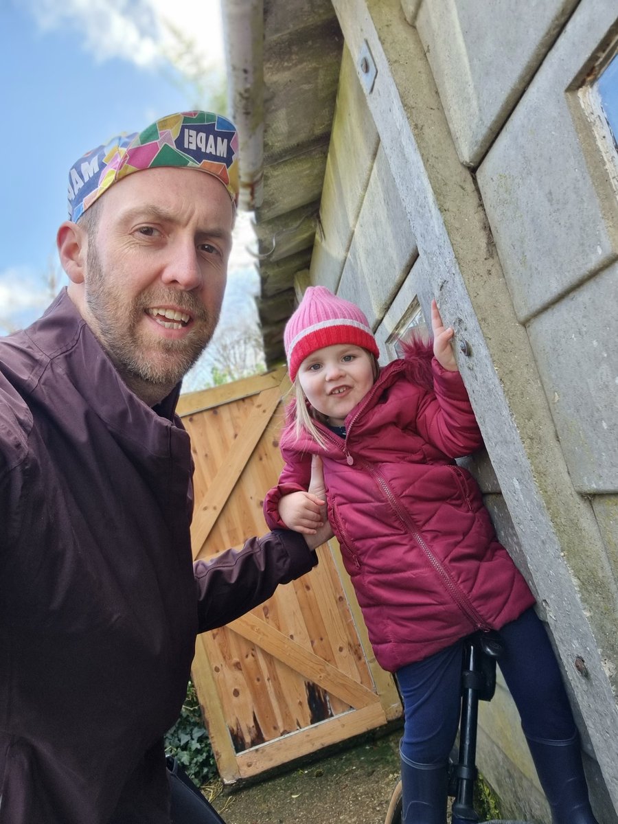 Andrew Hadfield tweet media