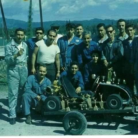 El Club Salvadoreño de Kartismo tiene sus origenes en los años 60, con la fundacion de El Salvador Kart Club.

Podemos apreciar un carnet de membrecía de uno de los pilotos fundadores y un grupo de pilotos, reunidos despues de realizar una fecha del campeonato allá en 1962